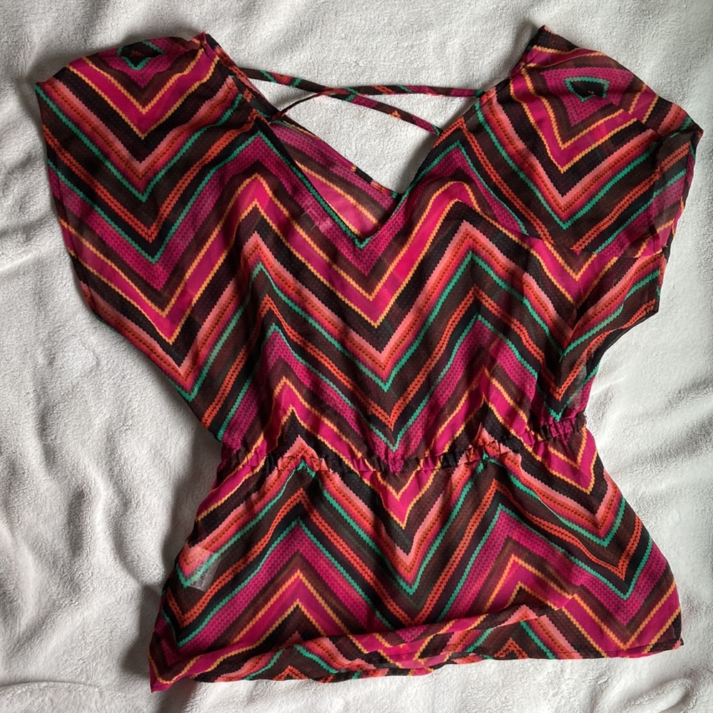 Sheer Dynamite Top - Picture 2 of 7